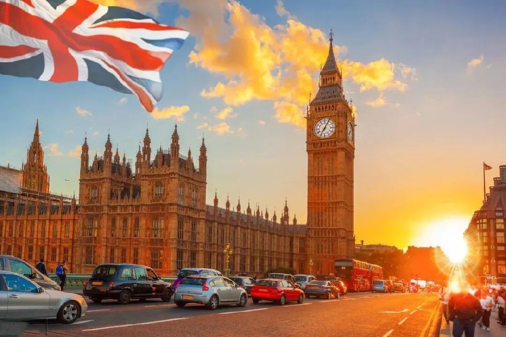 英国艺术留学：闯入创意乌托邦，开启非凡之旅